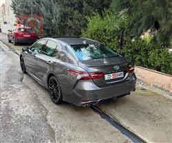 تۆیۆتا کامری